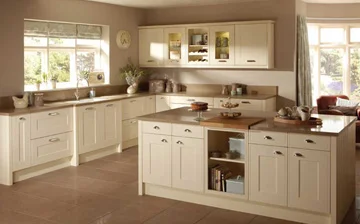 Bespoke Traditional Kitchens in London | Kitchen Installation company | Glam Kitchens Ltd